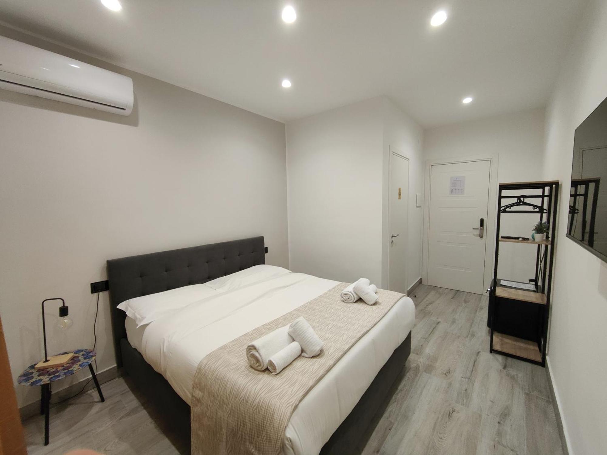 Sweet Rooms San Francesco نابولي المظهر الخارجي الصورة